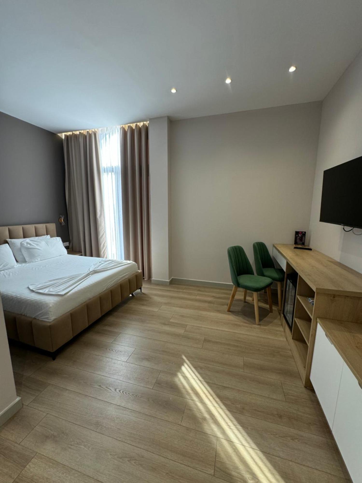 Hotel Panorama & Spa Elbasan Exterior photo