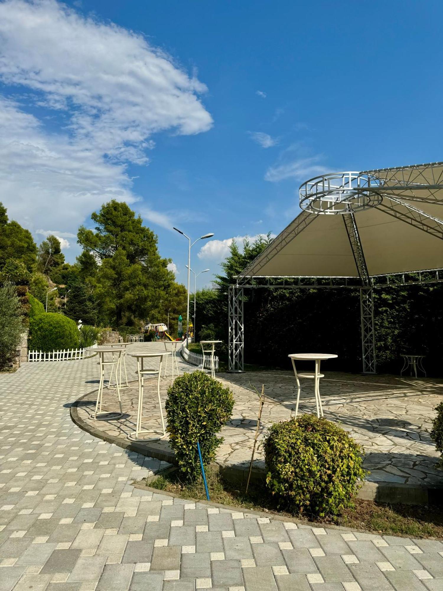 Hotel Panorama & Spa Elbasan Exterior photo