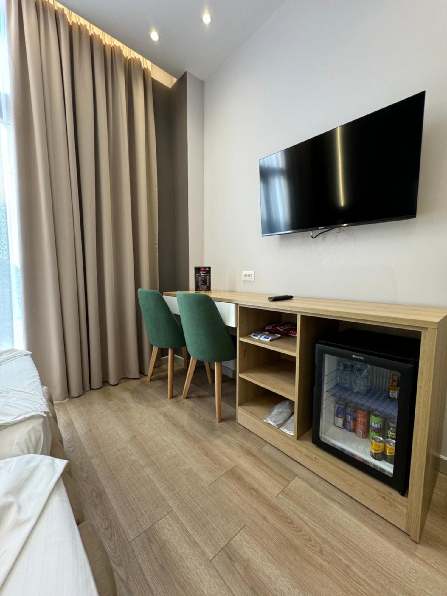 Hotel Panorama & Spa Elbasan Exterior photo